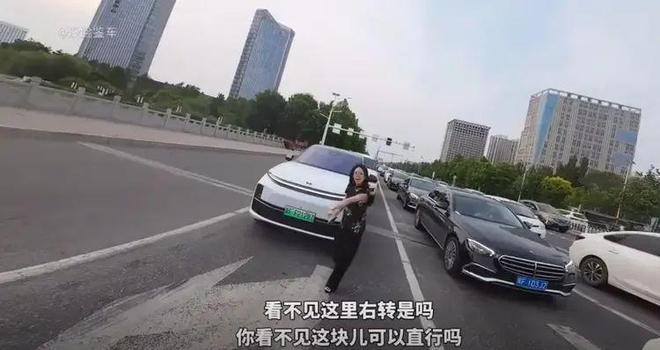 续：女司机气到流产公布完整行车记录仪j9九游会登录河北女司机与骑手冲突后(图10)
